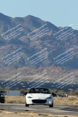 media/Nov-23-2025-Speed Ventures (Sun) [[88f20b6e61]]/6-Yellow Group/Session 1 (Turns 16 and 17 Exit)/